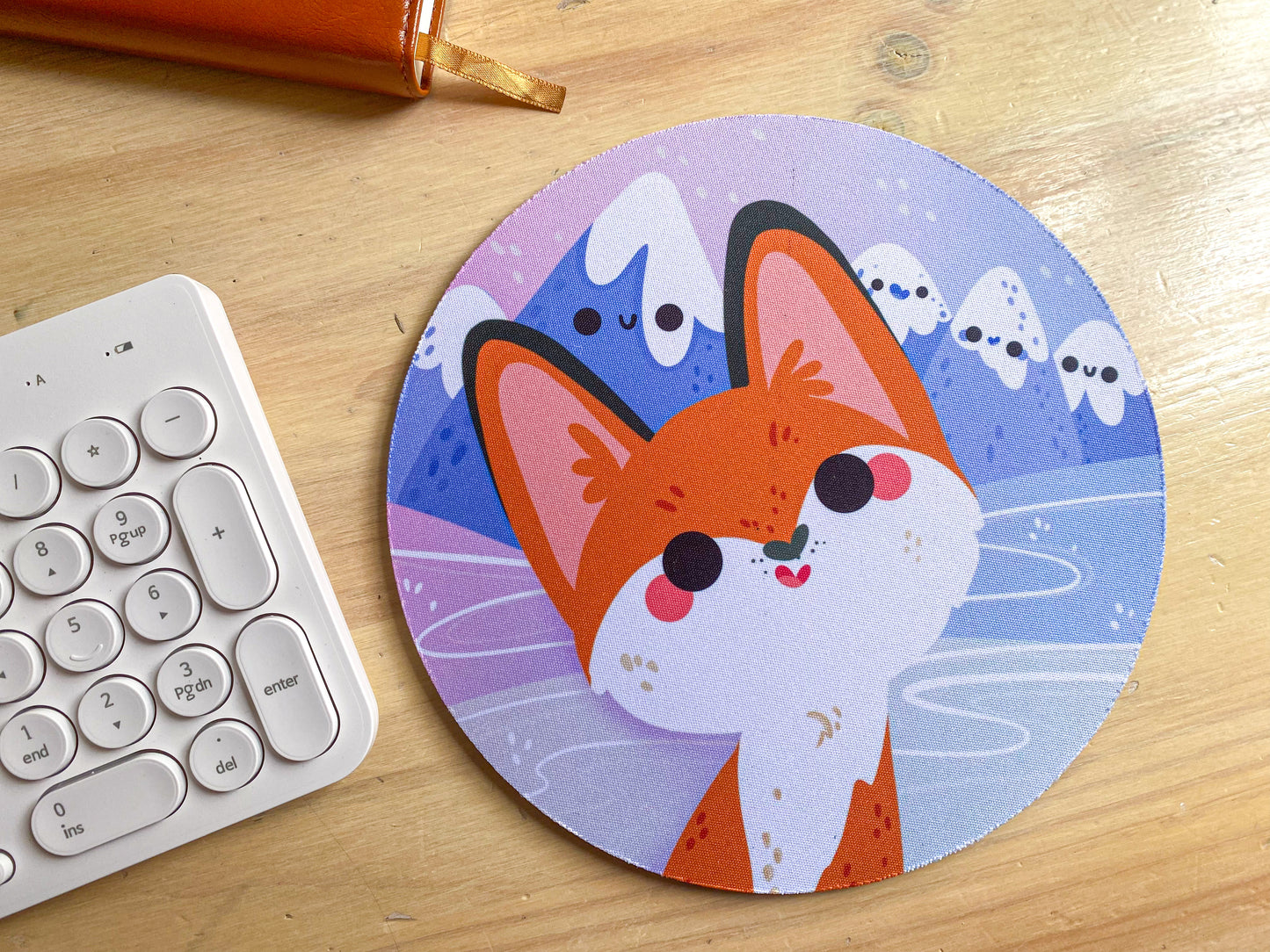 Snowy Mountain Fox Mousepad | Neoprene Mouse Mat