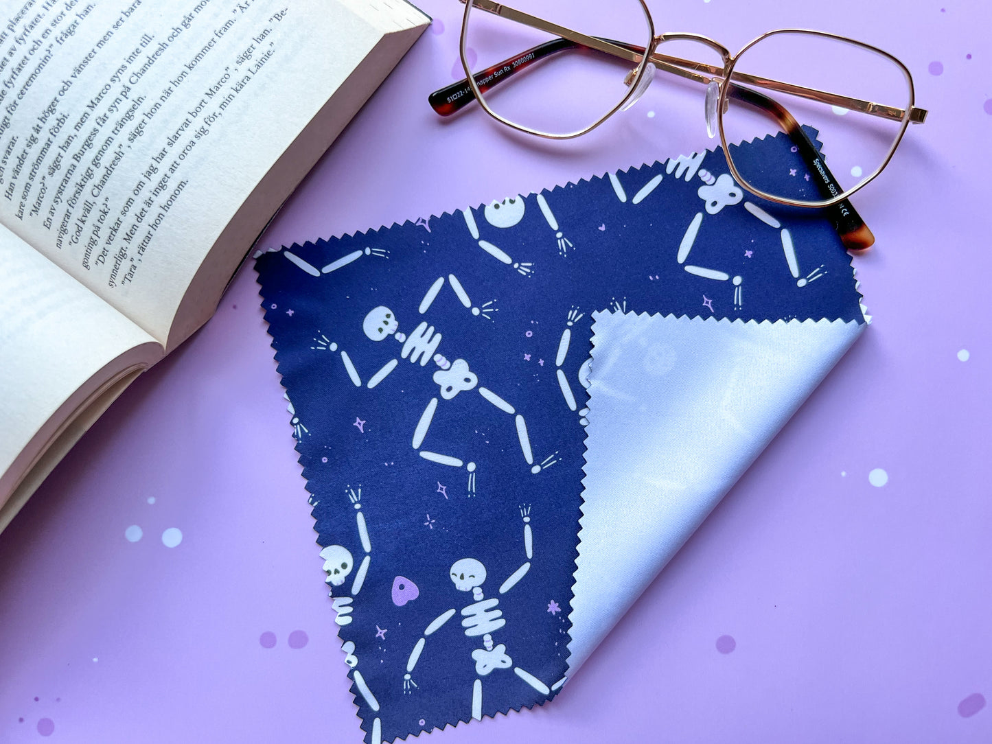 Dancing Skeleton BLUE Microfibre Cloth | Glasses & Screen Cleaning