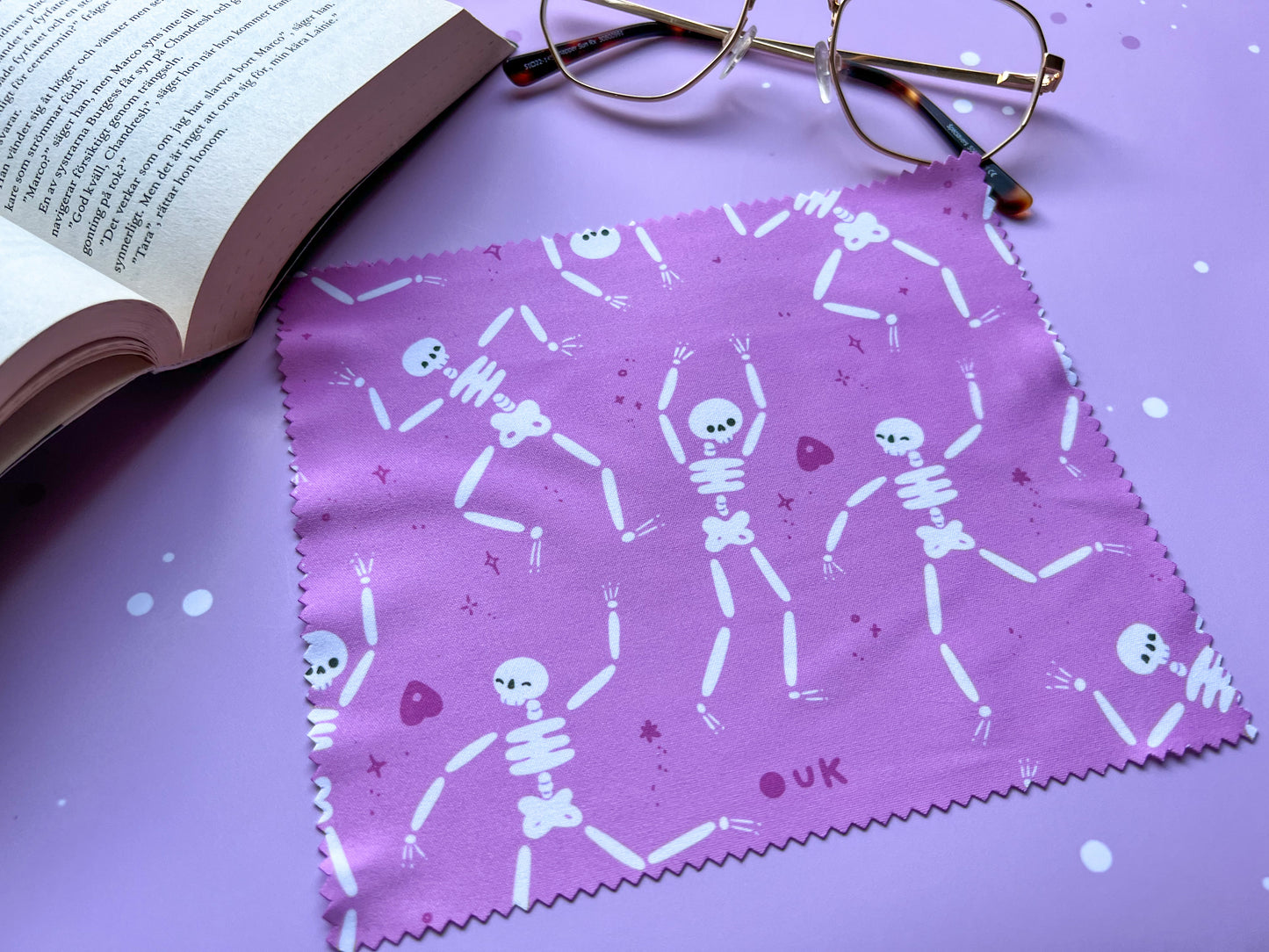 Dancing Skeleton PINK Microfibre Cloth | Glasses & Screen Cleaning
