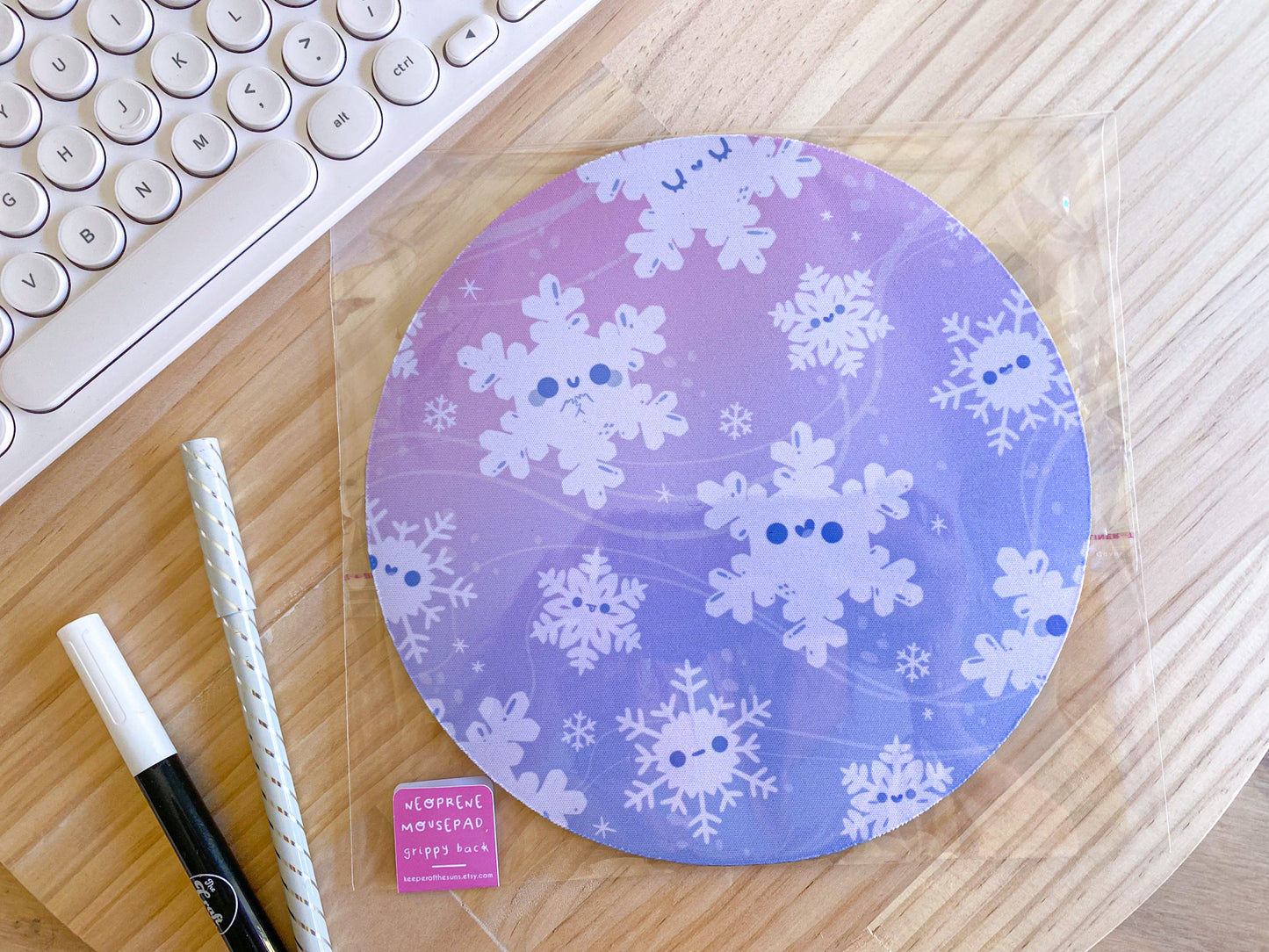 Snowflake Mousepad | Neoprene Mouse Mat
