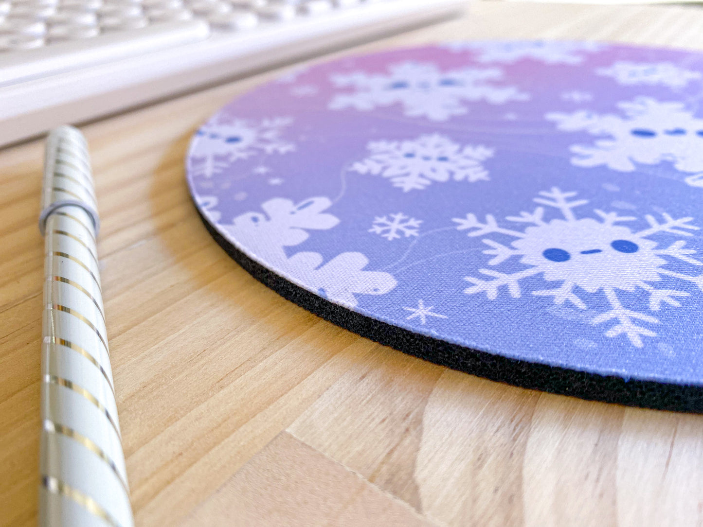 Snowflake Mousepad | Neoprene Mouse Mat